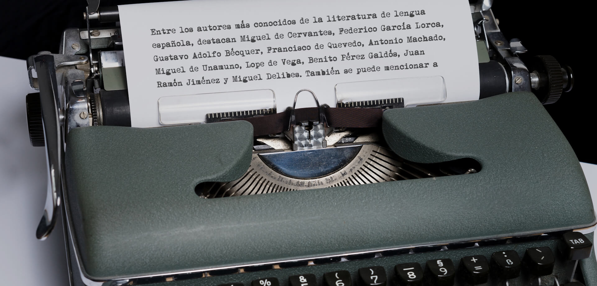 Máquina de escribir: los autores de lengua española